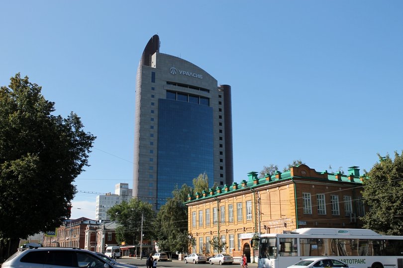 Банк УРАЛСИБ начал продажу лизинговых продуктов