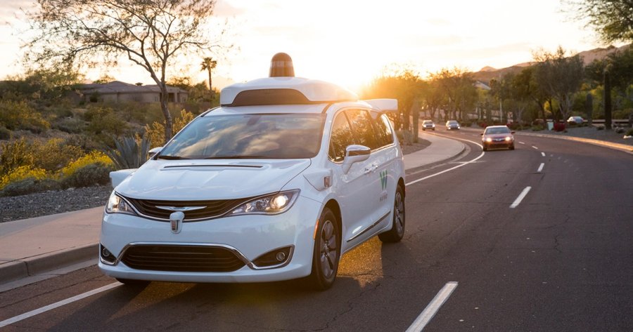 Компания Waymo запустила в США сервис беспилотных такси 