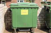 Жителей многоквартирных домов Уфы просят уйти от старого способа выбрасывать мусор