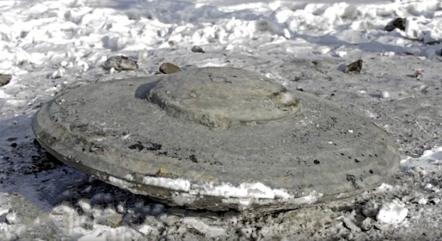 В угольной шахте в России обнаружили древний корабль пришельцев