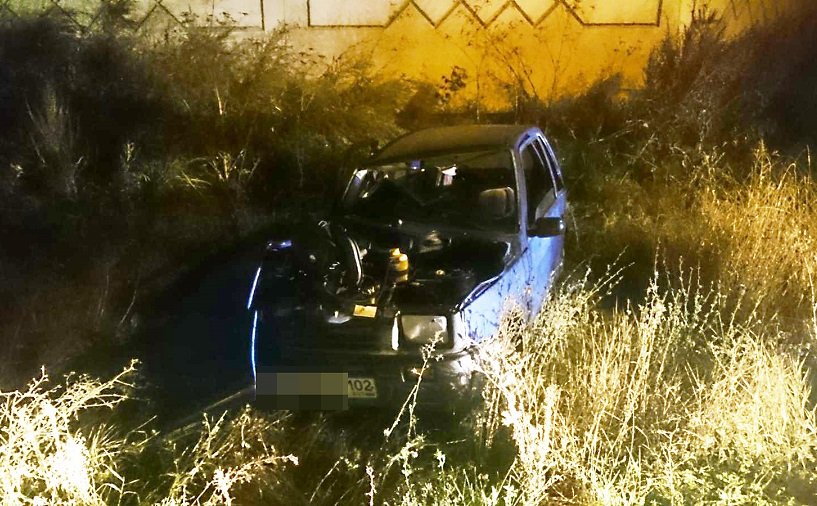 В Башкирии водитель наехал на электроопору: пассажирка скончалась на месте