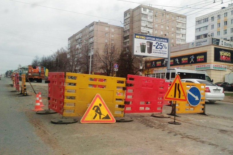 В Уфе продолжается ремонт асфальта на улице 50 лет Октября