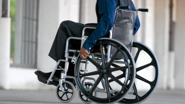 В уфимской больнице № 13 появились кресла-каталки для инвалидов