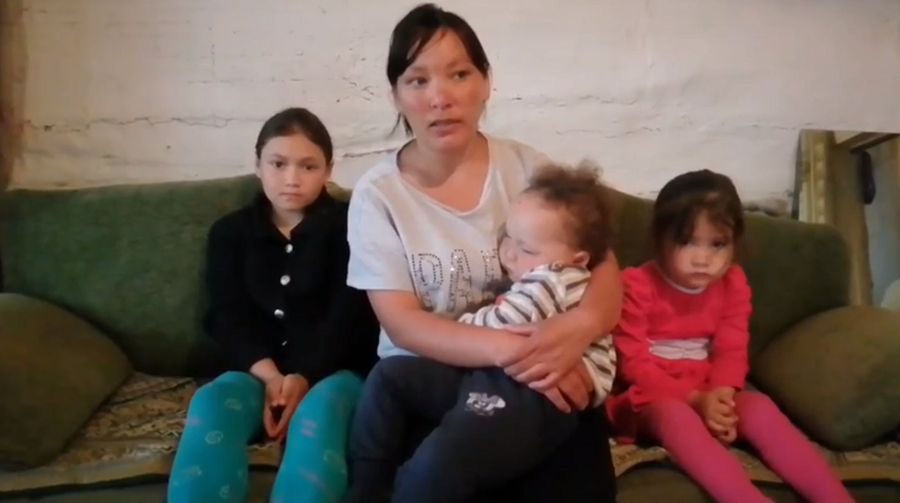 Многодетная семья из Башкирии вынуждена жить в разваливающемся бараке – Неравнодушных жителей просят о помощи