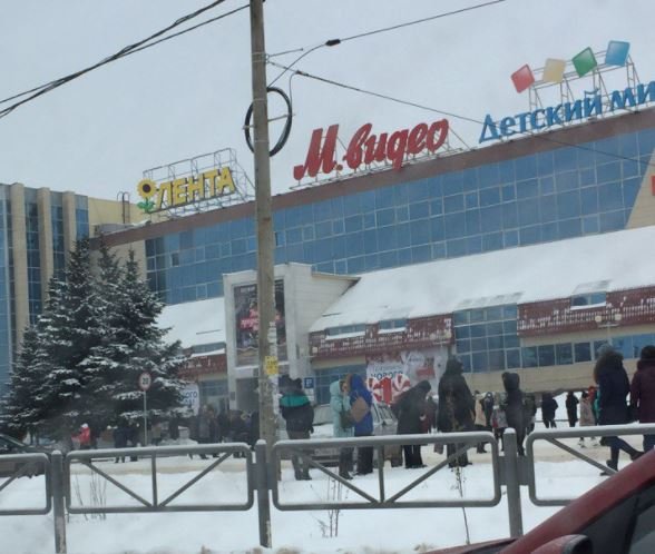 В Стерлитамаке экстренно эвакуировали посетителей торгового центра