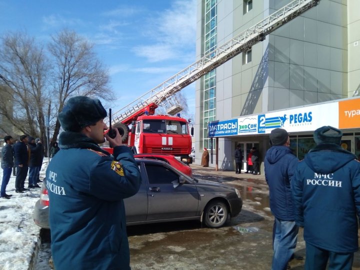 В Башкирии начались массовые проверки ТЦ и учебные эвакуации