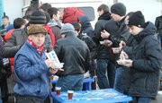 Зрителей матча «Уфа» - «Локомотив» угостят горячим чаем и кашей