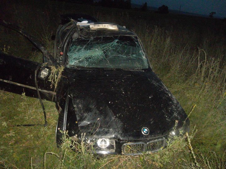 Житель Башкирии на BMW вылетел в кювет: есть погибший