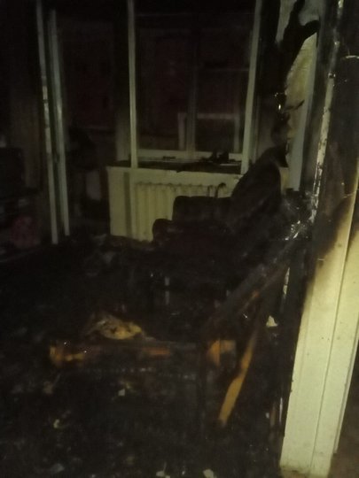 В Башкирии сгорела квартира: Женщина погибла, мужчину удалось спасти