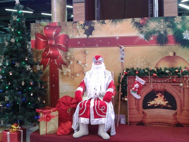 Жители Башкирии могут позвонить Деду Морозу и загадать желание