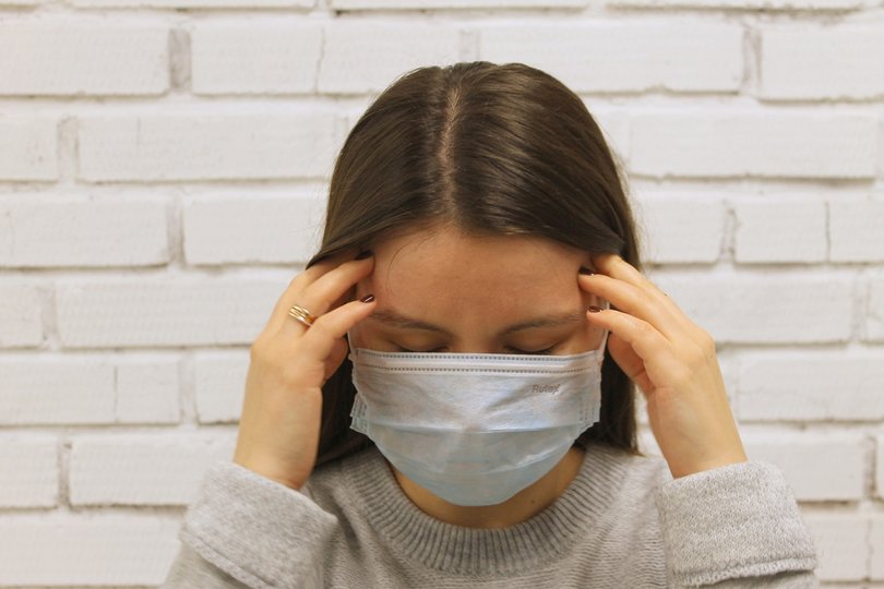 Опрос: Более половины жителей России боятся заболеть коронавирусом