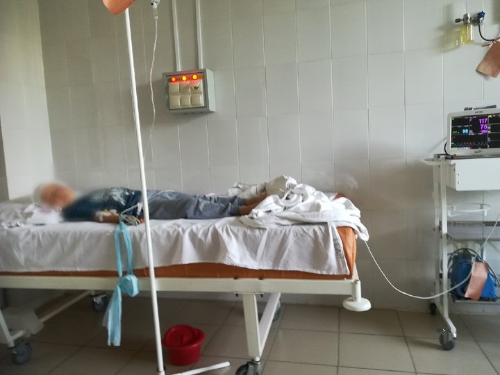 В Башкирии на 5-летнего мальчика упало дерево – Мальчик попал в реанимацию