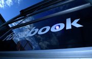 Facebook снова  “грешит” слежкой за пользователями