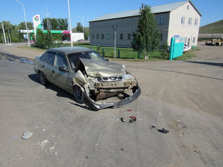 В Башкирии в ДТП пострадали три человека, в том числе подросток