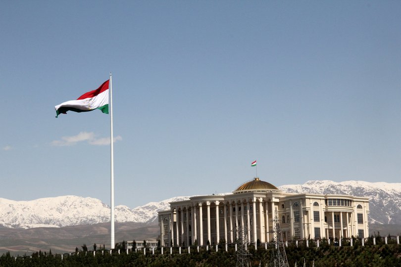 Рустэм Хамитов предложил развивать культурное сотрудничество с Таджикистаном