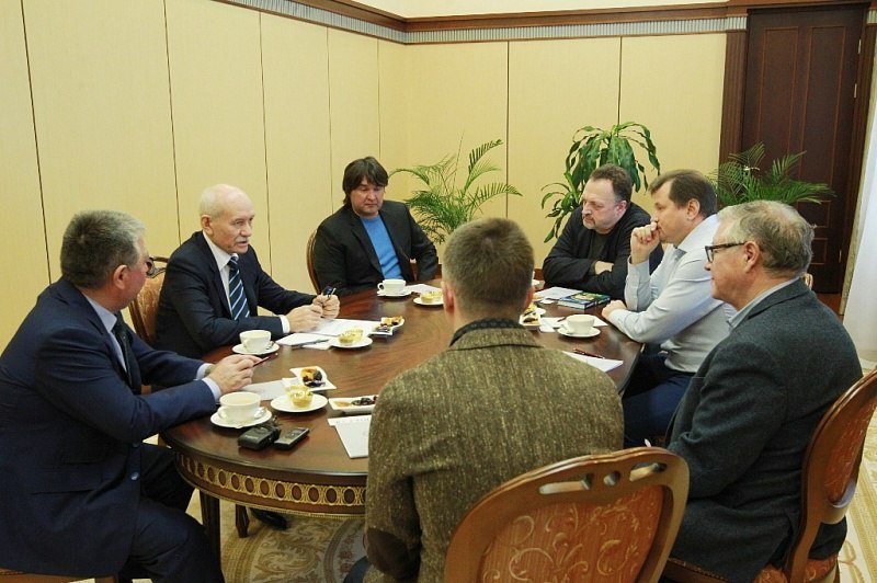 Рустэм Хамитов встретился с членами Российской ассоциации спортивных комментаторов