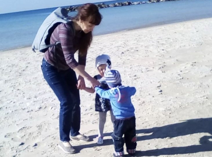 Мама двухлетней Сони Гизатуллиной из Башкирии рассказала, как прошел их первый день в Израиле