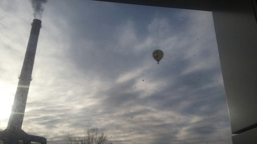 Жители Уфы стали чаще летать на воздушных шарах – Один из них едва не разбился