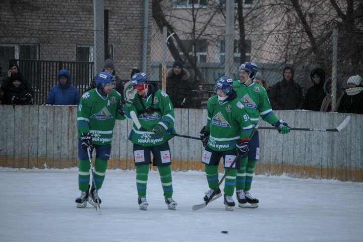 «Салават Юлаев» сыграет со школьниками в дворовый хоккей