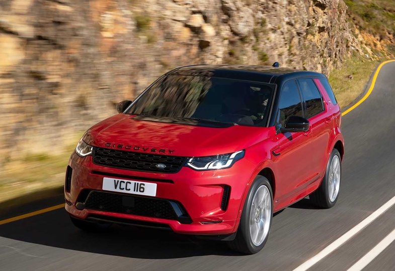 Названы рублевые цены на обновленный Land Rover Discovery Sport
