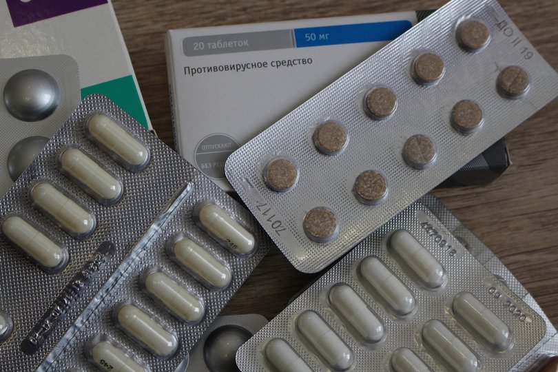 В Уфе мужчины украли противовирусные препараты из аптеки