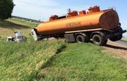 На трассе Уфа-Оренбург разбилась «Лада Гранта» при столкновении с бензовозом