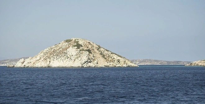 Греческий остров оказался гигантской древней пирамидой