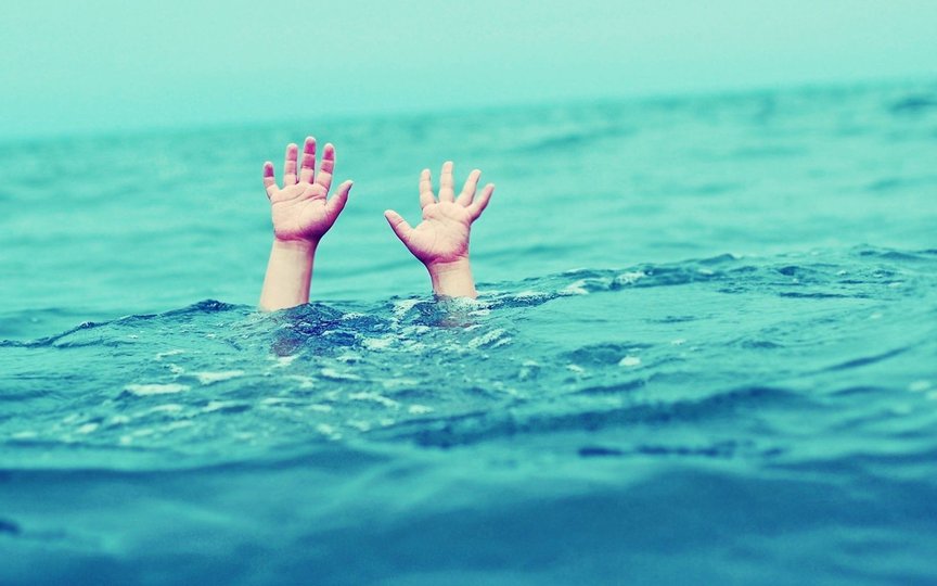 В Уфе водой захлебнулась женщина, пытавшаяся спасти тонущую в реке подругу