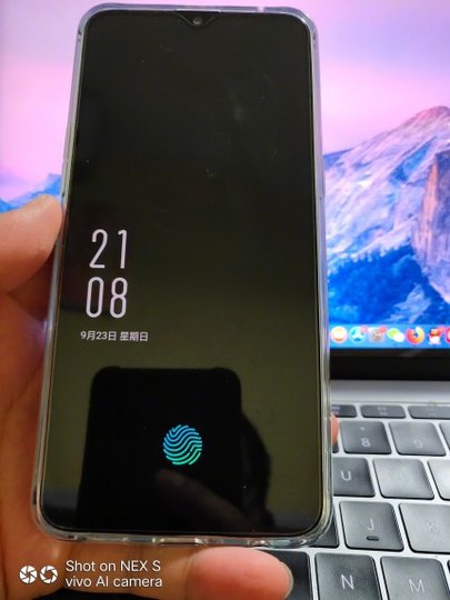 В Интернете появились первые «живые» фотографии смартфона OnePlus 6T