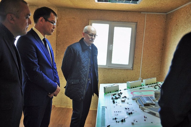 Глава Башкирии посетил строящийся Центр спортивной подготовки в Уфе