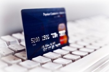 Visa и MasterCard планируют внедрить карты с сенсорами для отпечатков пальцев