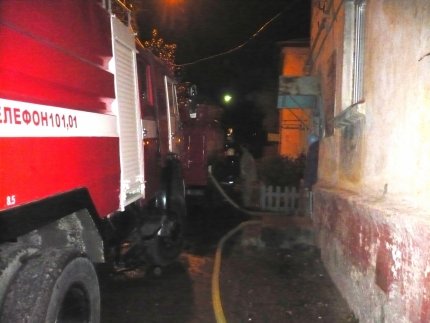 В ночном пожаре в Уфе пострадали мать с дочерью