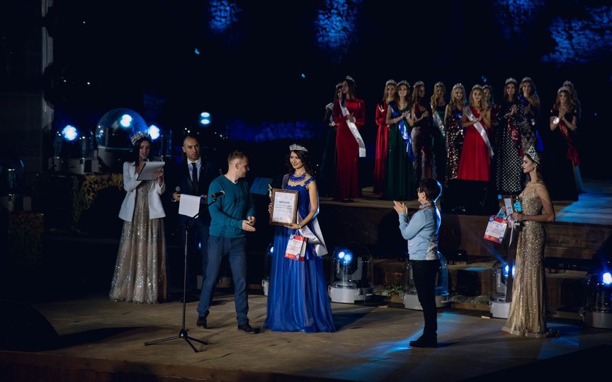 Студентка из Башкирии завоевала два титула на всероссийском конкурсе красоты