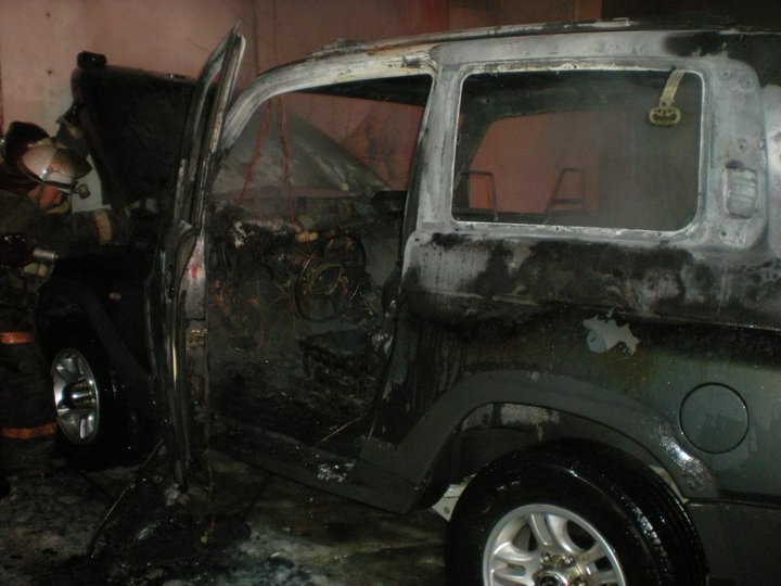 Ночью в Уфе сгорели два автомобиля