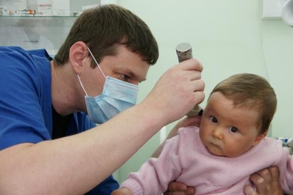 Уфимские врачи осмотрят приемных детей