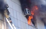 В Башкирии произошёл страшный пожар в многоэтажке – Пожилая женщина оказалась заперта в горящей квартире