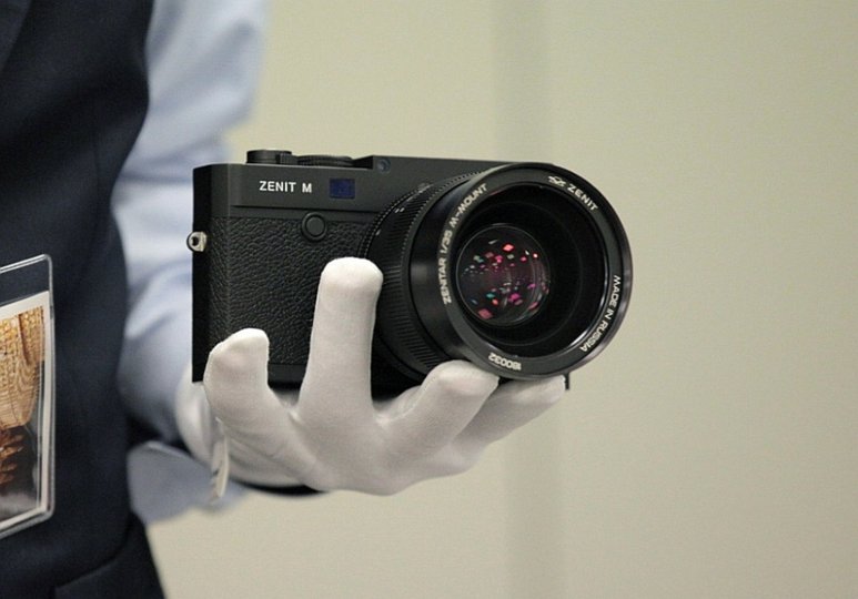 В России планируется возродить производство фотокамер «Зенит»