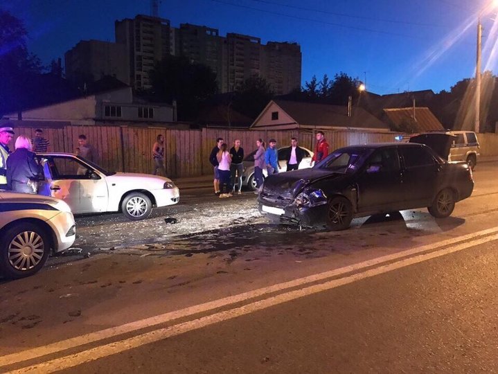В Уфе пьяный водитель устроил аварию