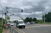 На одном из загруженных и проблемных участков дорог в Уфе появился светофор