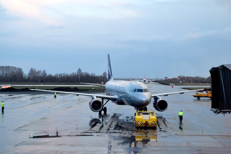 Вылет самолета из Уфы в Москву задержали на 6 часов