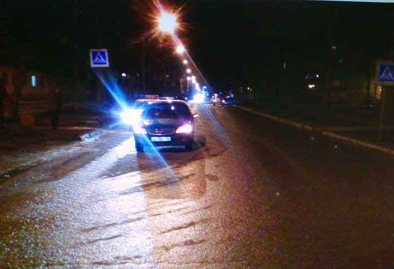 В Башкирии пьяный водитель сбил семью на пешеходном переходе