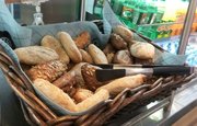 Дрожжевой хлеб вреден для людей с болезнями ЖКТ, предостерегла диетолог