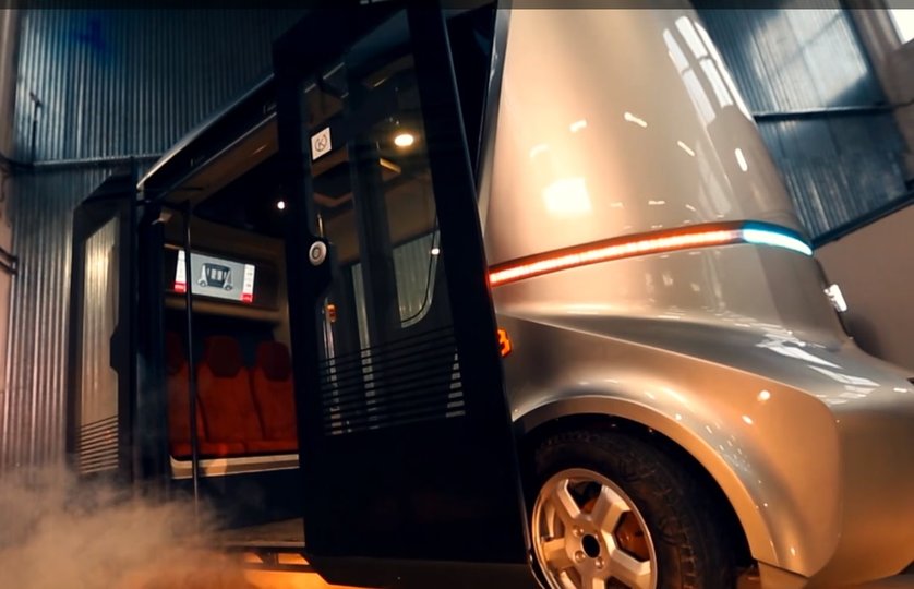 Инноватор из России разработал беспилотный автобус