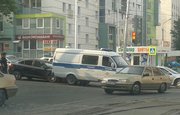 В Уфе легковушка врезалась в полицейскую «ГАЗель»