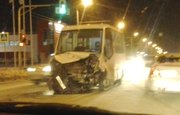 В Уфе на улице Жукова в аварию попал пассажирский автобус