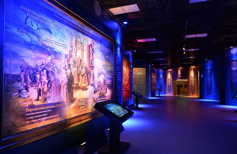 Уфимцы могут бесплатно посетить выставку Евгения Малютина