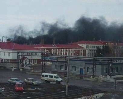 «Газпром нефтехим Салават» пока не комментирует сильное задымление на заводе