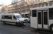 Шесть пассажиров пострадали при столкновении двух автобусов в Уфе