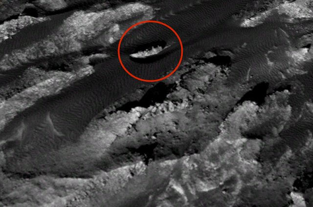 На Марсе обнаружили военный корабль
