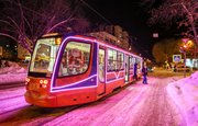 По Уфе курсируют новогодние трамвай и троллейбус